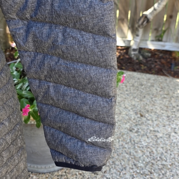 Eddie Bauer Women's Astoria Hooded Down Parka Gray Puffer Coat S - Picture 6 of 14